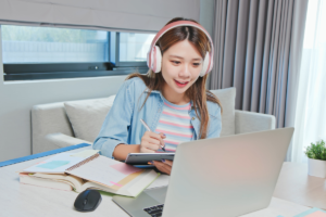 British Secondary School Online Education in the Middle East